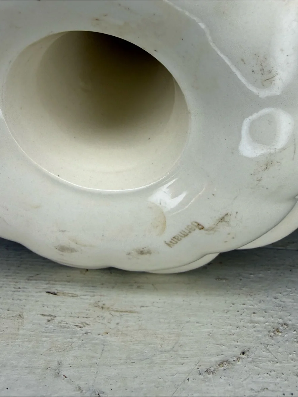 Antique Creamy White German Steam Pudding Mold w/ Tin Lid & Side Locking Latch